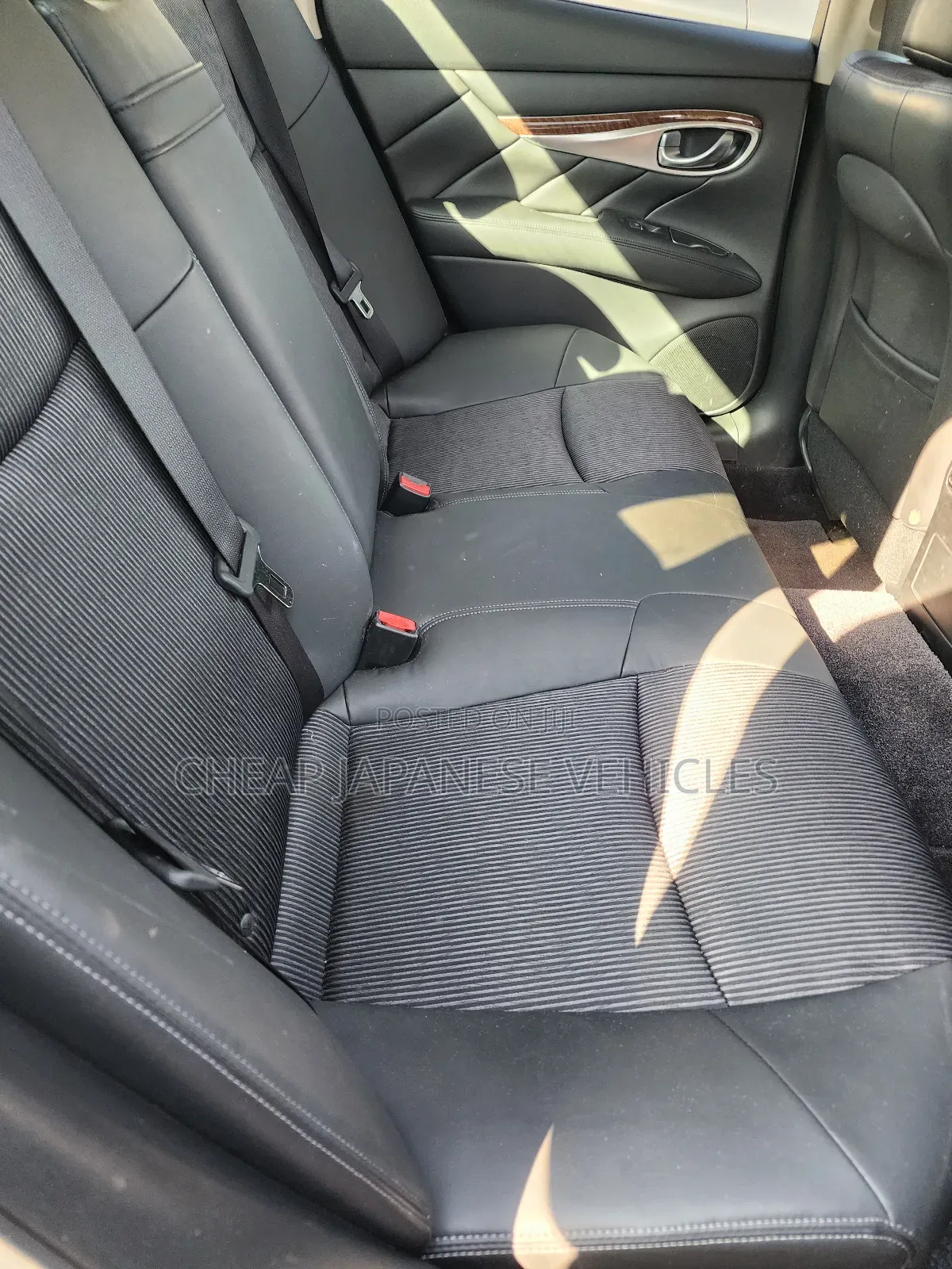 Nissan Fuga 2014 Silver