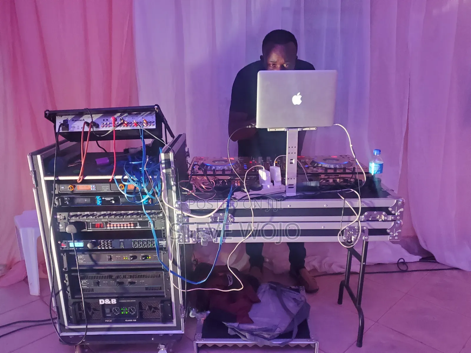 The Baddest DJS Around Town