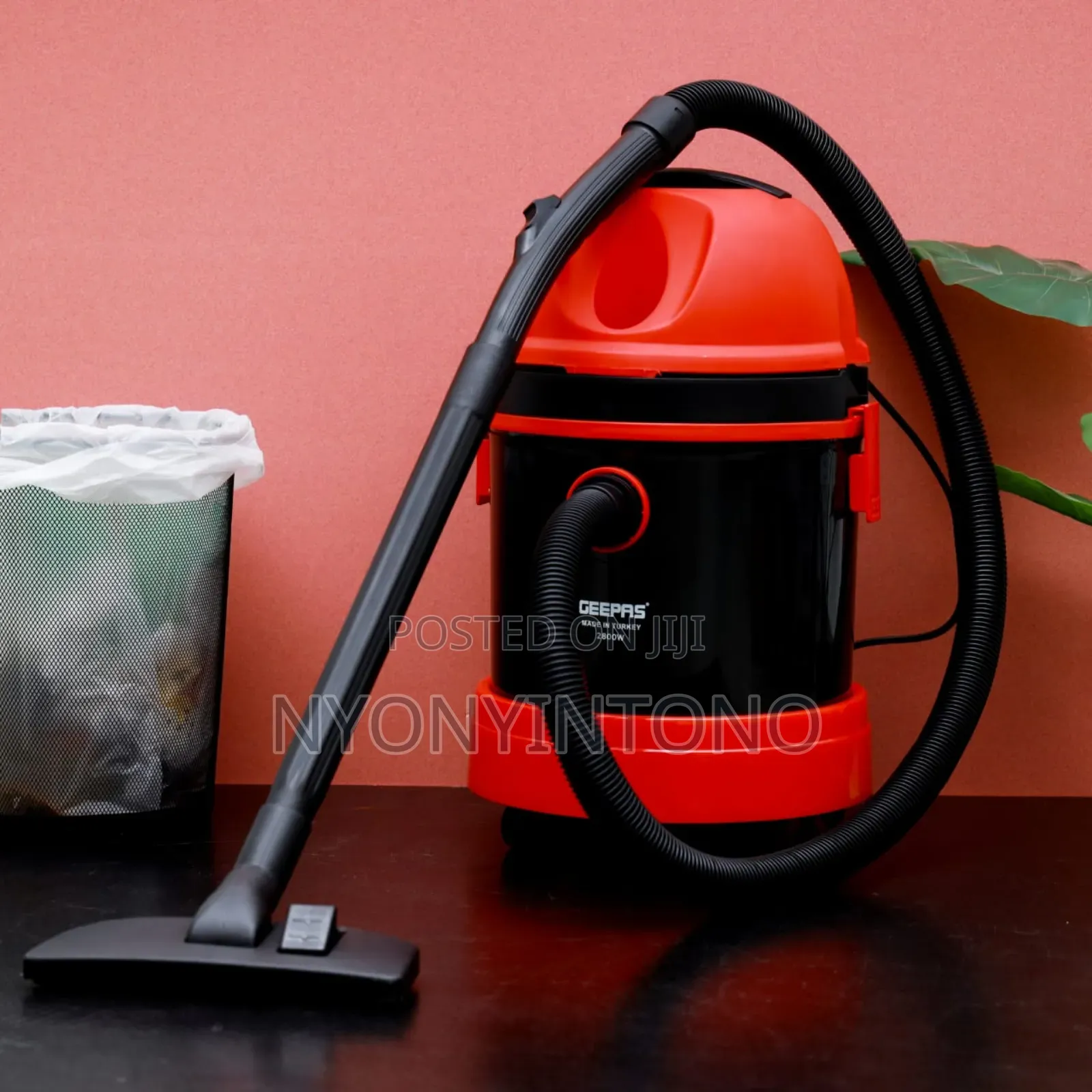 Geepas High Quality Vacuum Cleaner With to Years Warranty.