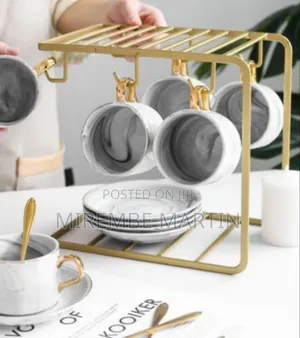 Metallic Cup Holder