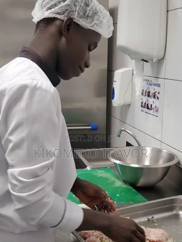 Restaurant Cook