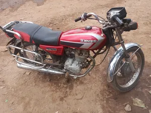 Senke SK125 2015 Red