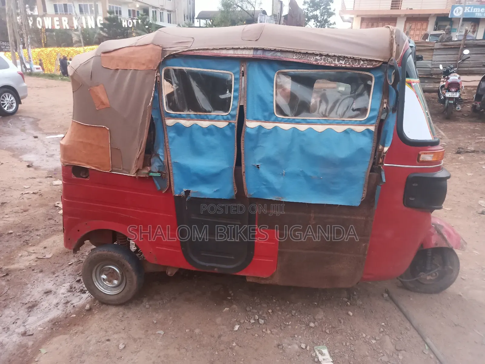 Tricycle 2022 Red