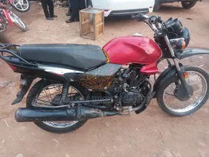 Hero Hunter 150 2020 Red