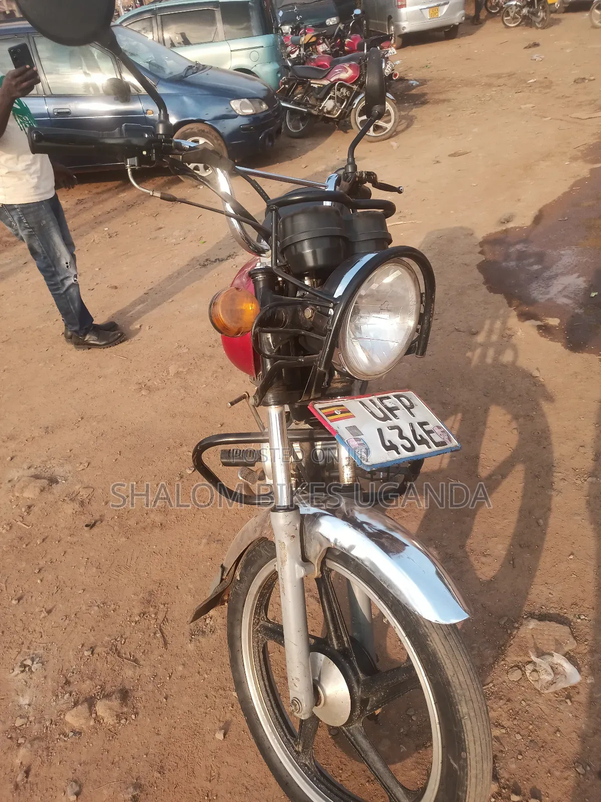 Bajaj Boxer 100 2022 Red
