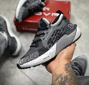 Under Armour Hovr Phantom Trainer Shoes