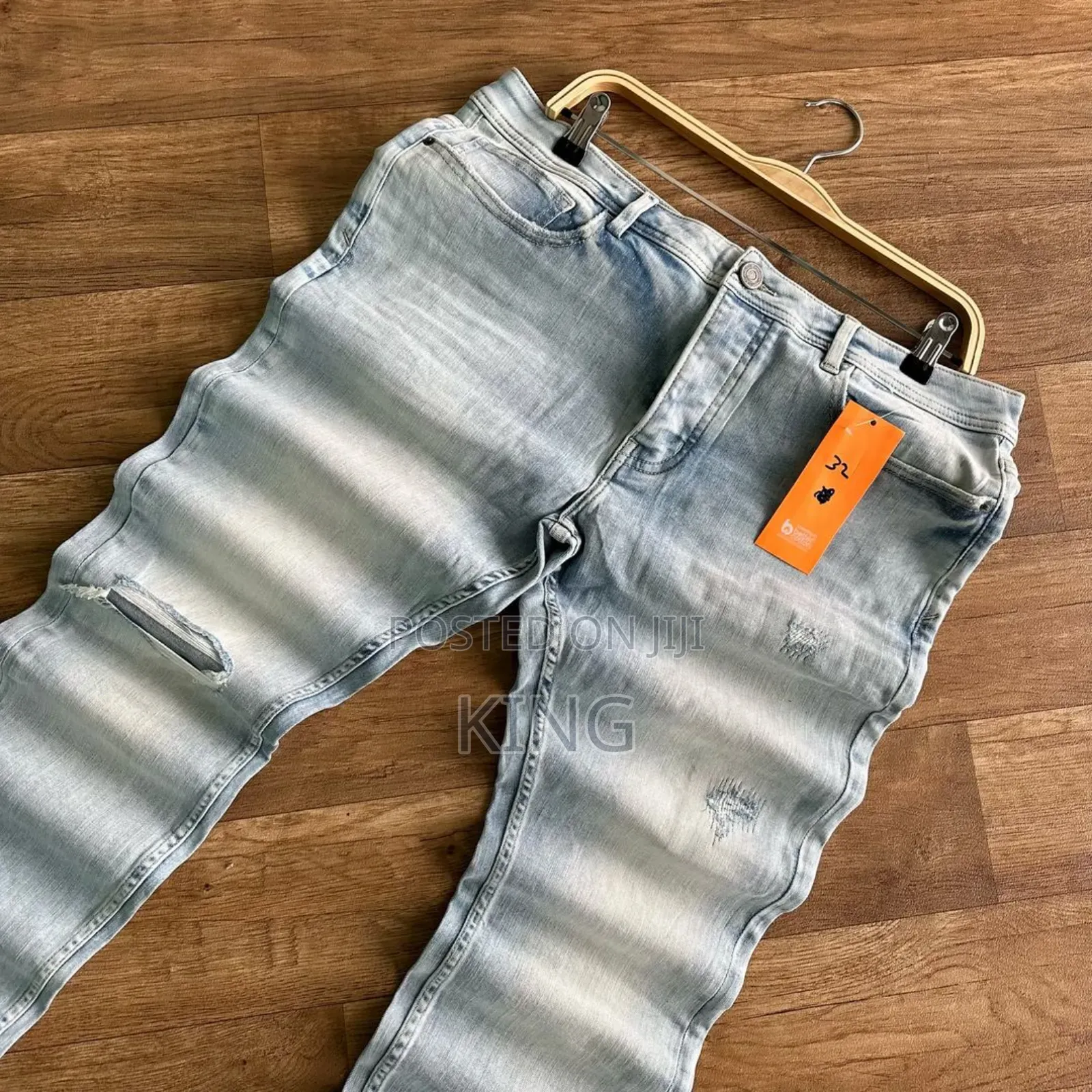 Monet Tampered Jeans
