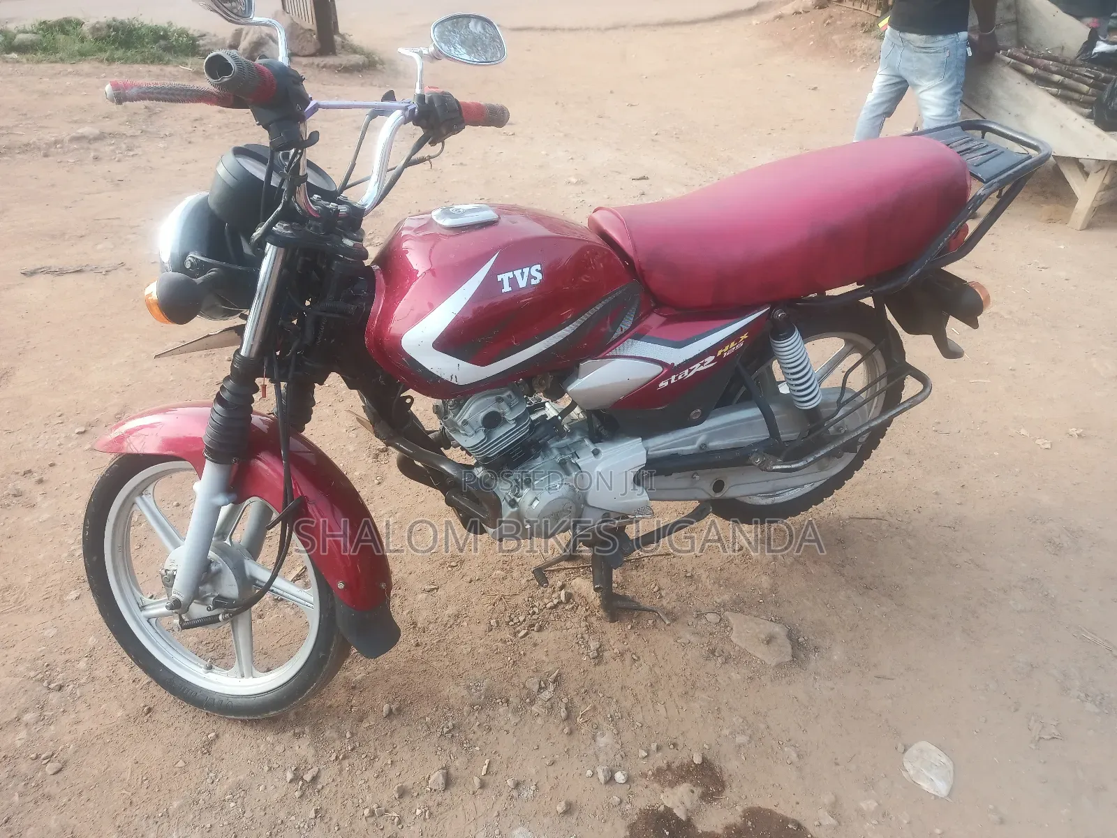 TVS HLX 125 2023 Red