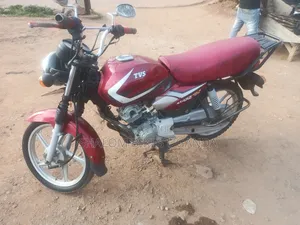 TVS HLX 125 2023 Red