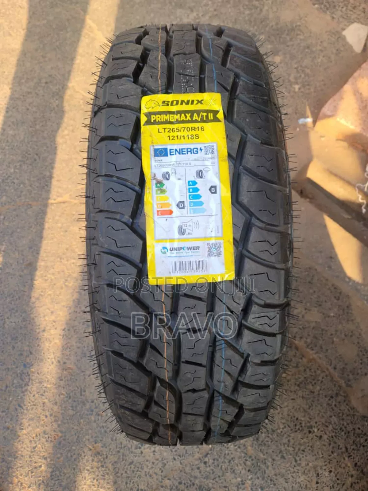 265/70r16 Sonix Primemax .