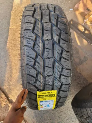 265/70r16 Sonix Primemax .