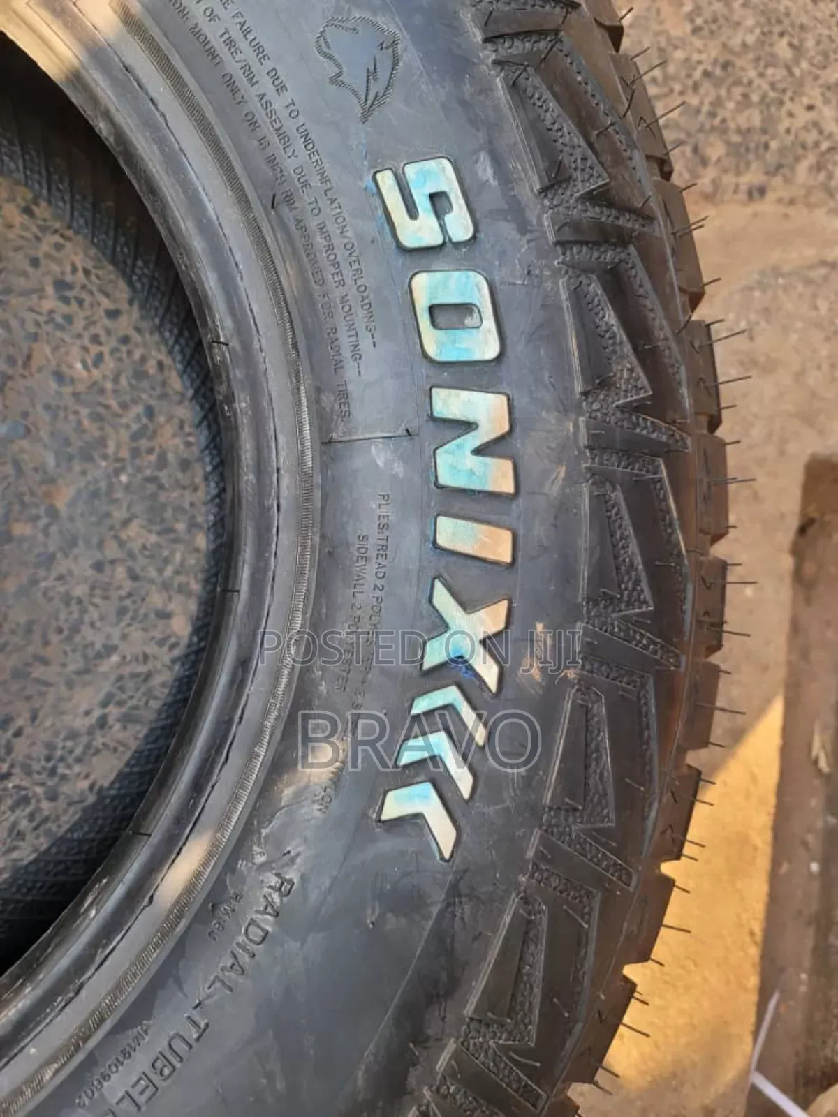 265/70r16 Sonix Primemax .