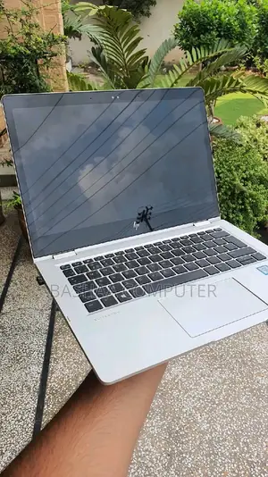 Photo - New Laptop HP EliteBook 1030 8GB Intel Core I7 SSD 512GB