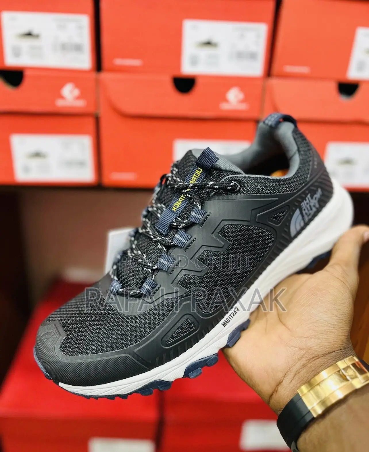 The North Face Fastpack Smart Casual Running Sneakers