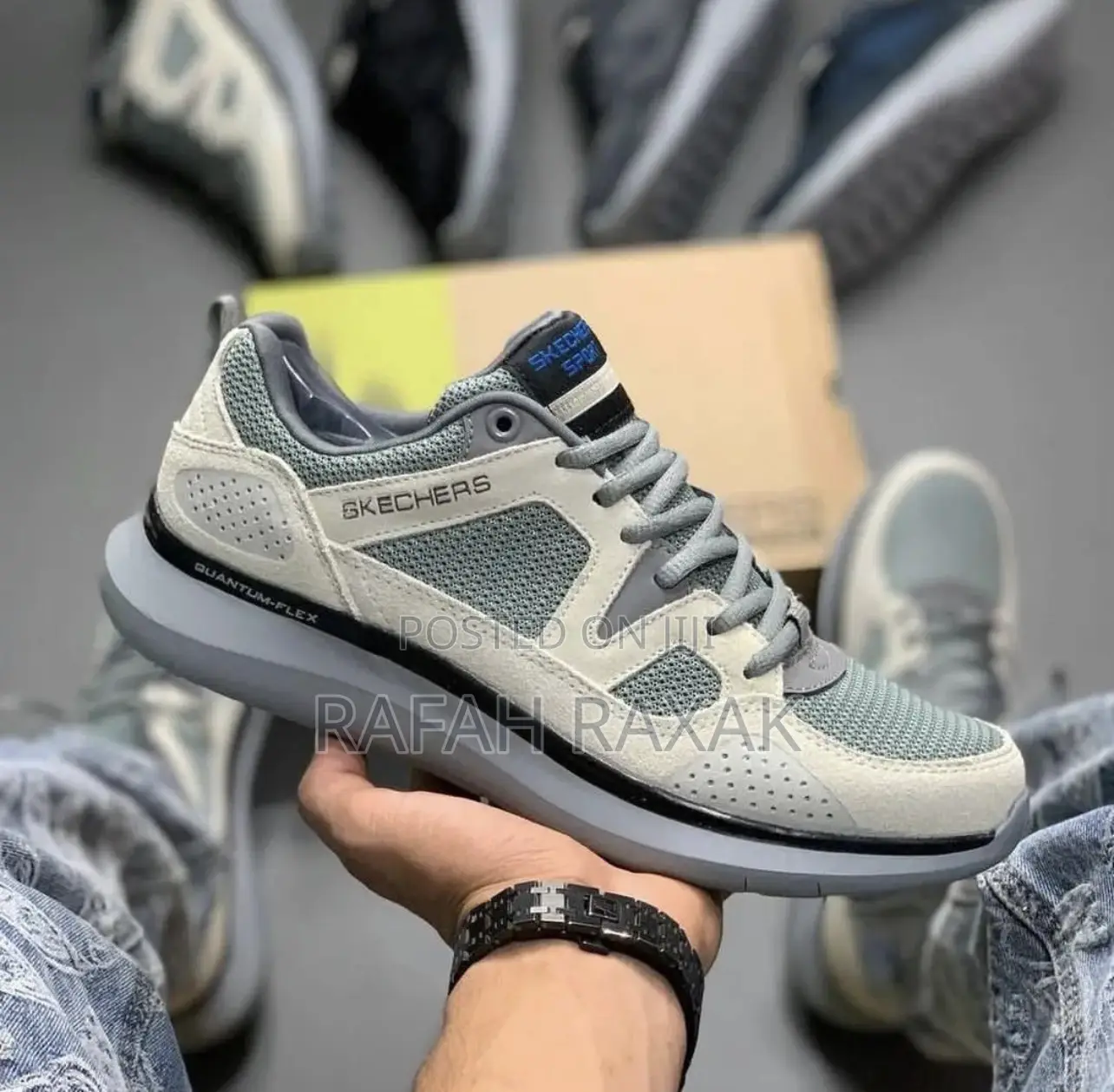 Original Skechers Relaxed Fit Quantum Flex Country Walk Shoe