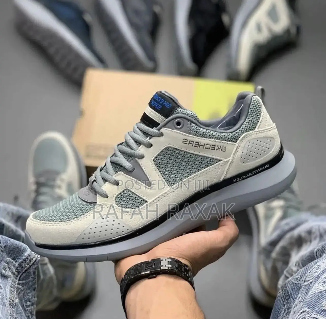 Original Skechers Relaxed Fit Quantum Flex Country Walk Shoe