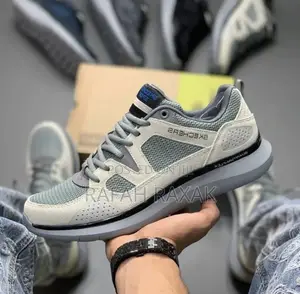Original Skechers Relaxed Fit Quantum Flex Country Walk Shoe