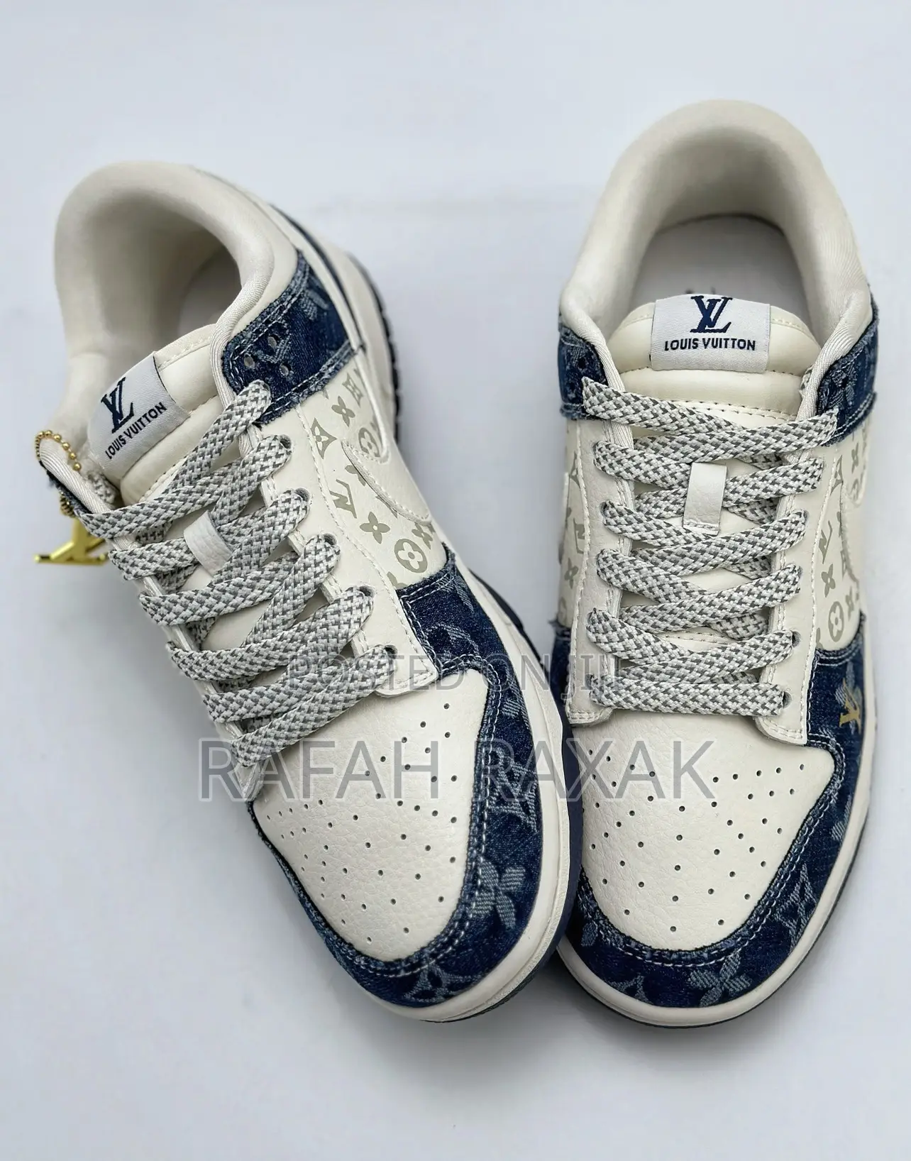 Original Louis Vuitton X Nike SB Dunk Low Denim Sneakers