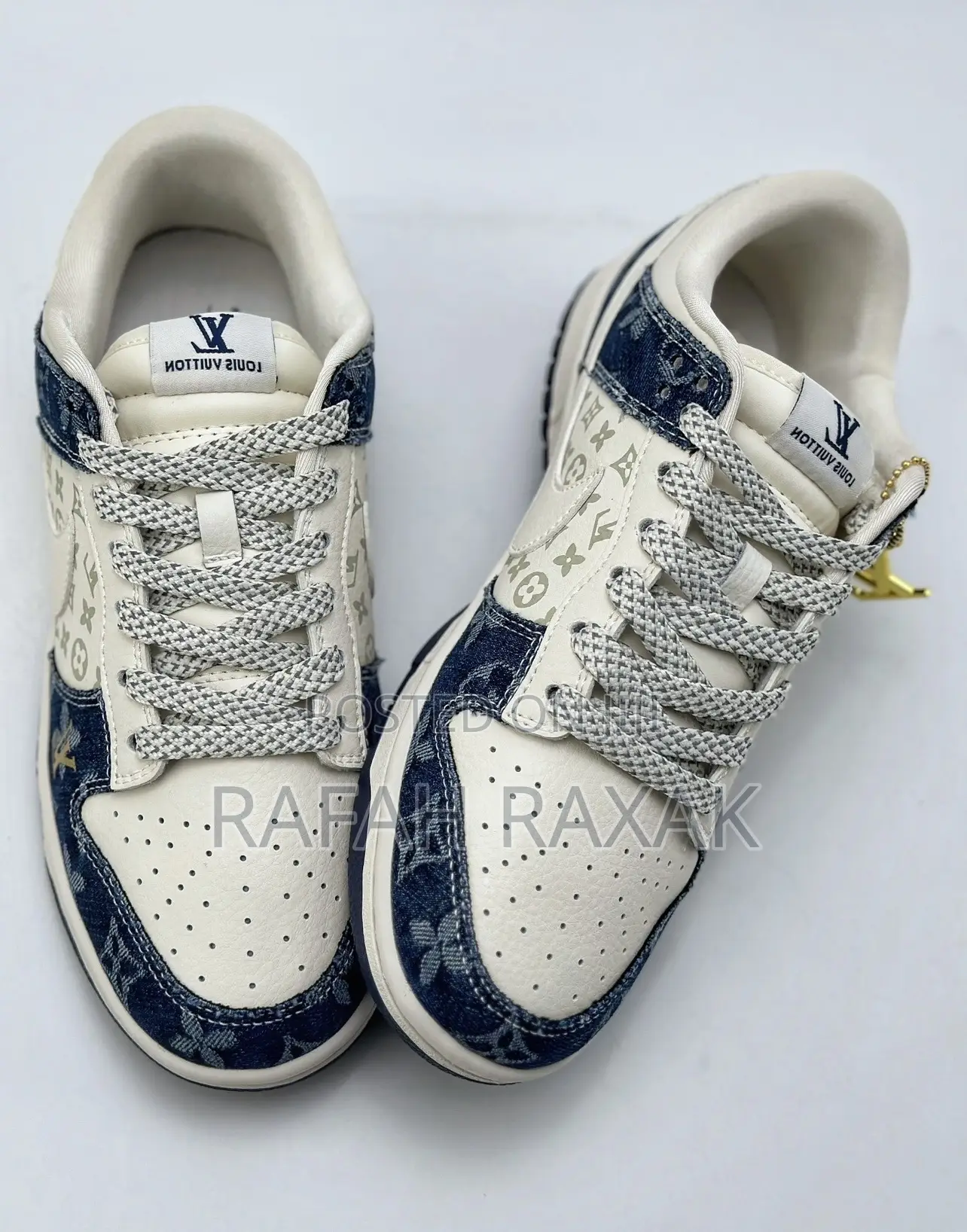 Original Louis Vuitton X Nike SB Dunk Low Denim Sneakers