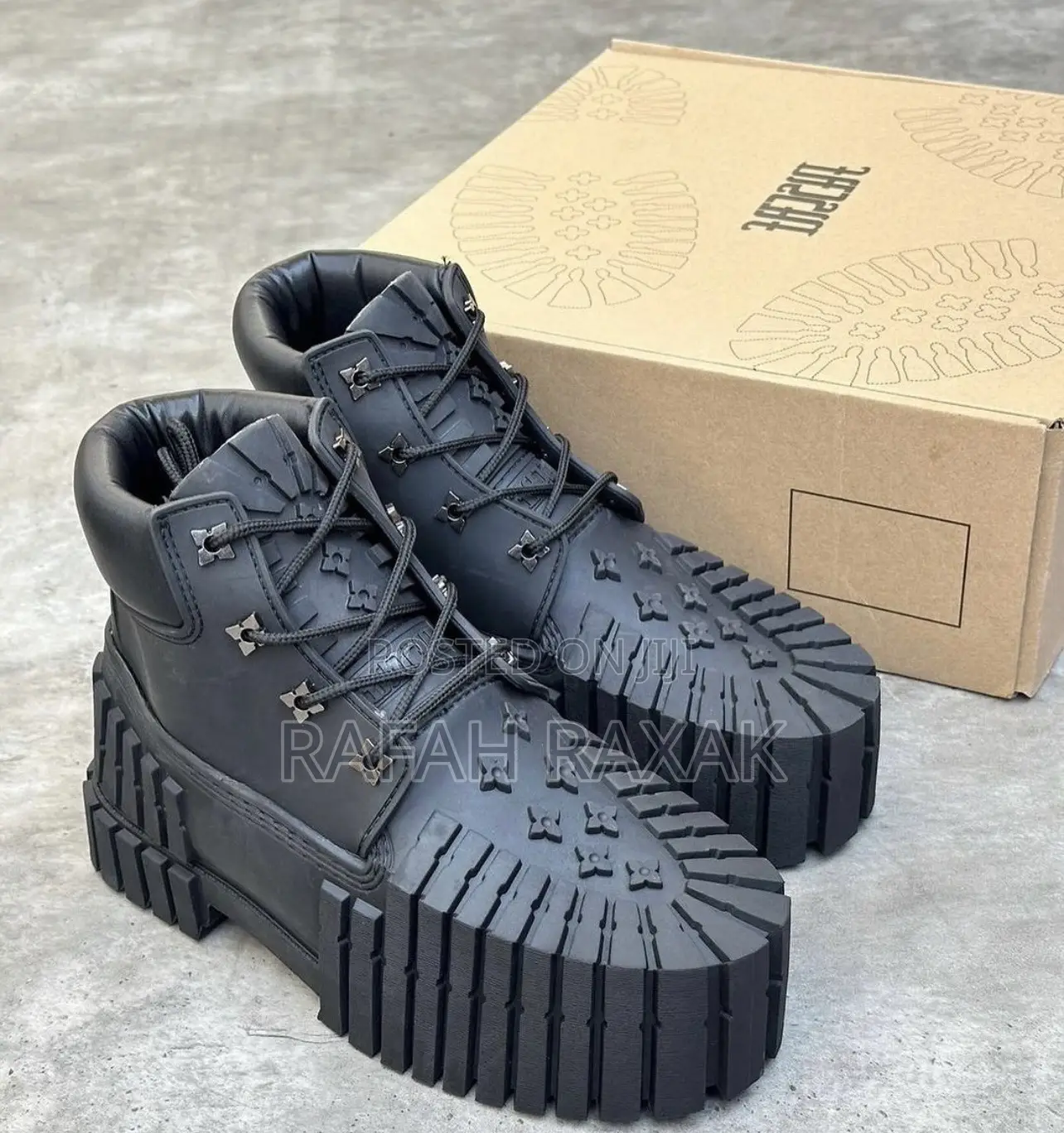 Men’S MSCHF X Tyga 2x4 Black 6 Inch Timberland Rubber Boot