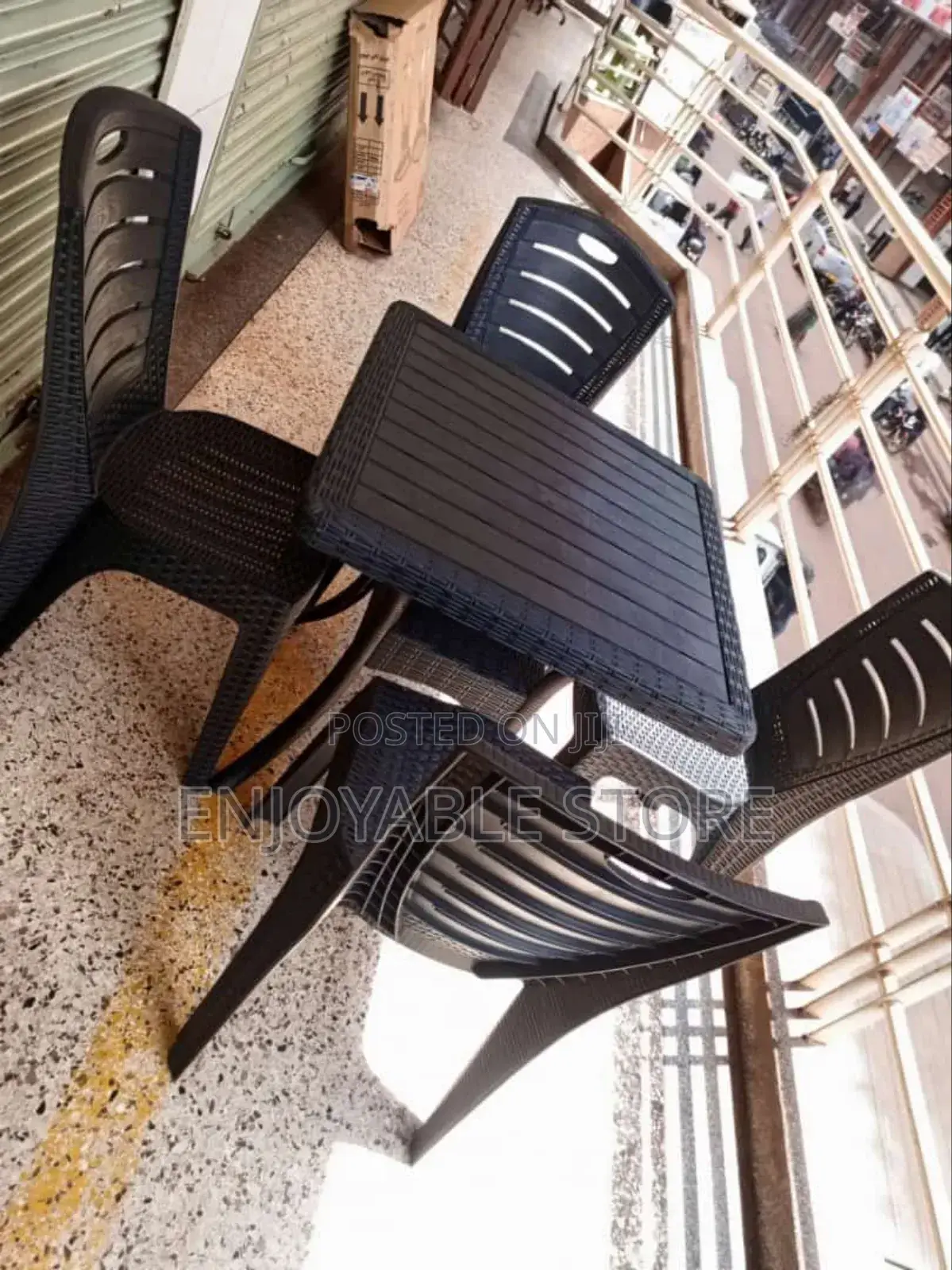 Bar/Restaurant Chairs and Table Set