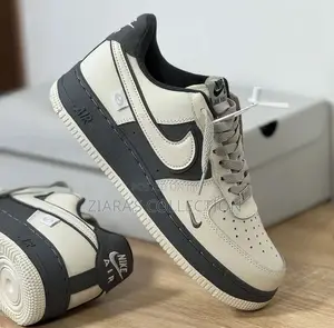 Nike Air Force One Sneakers