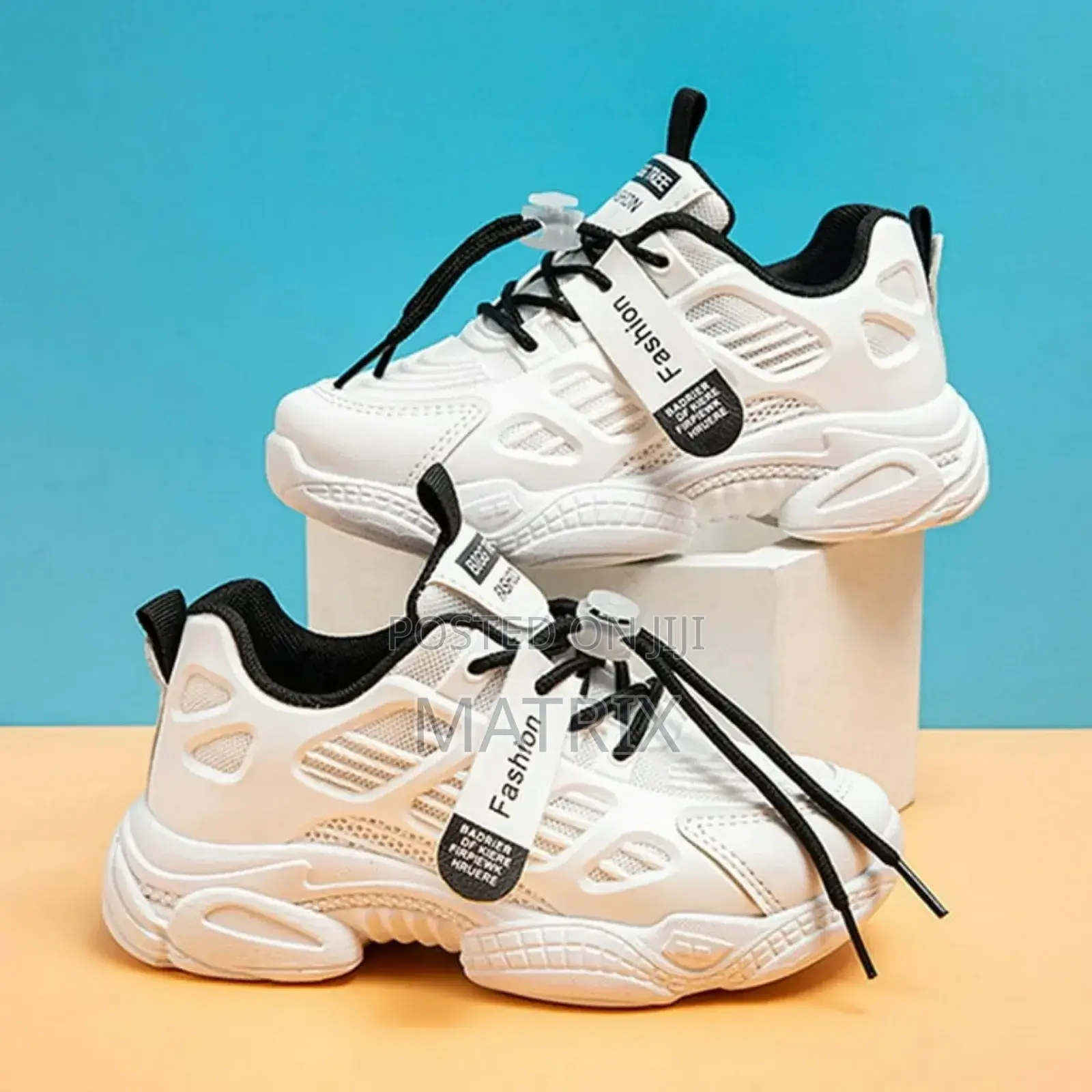 Hot Selling Sneakers