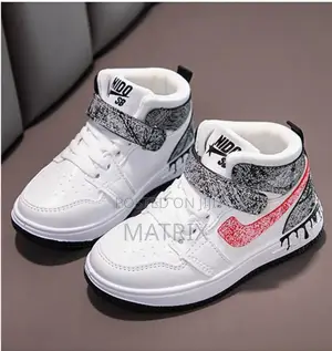 Unisex Sneakers