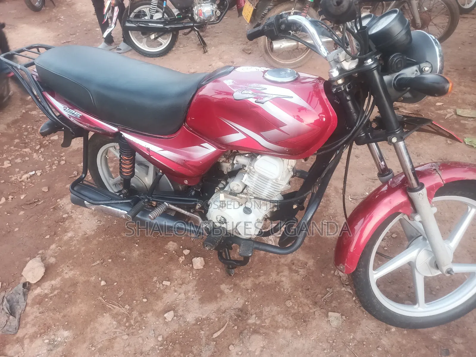 Bajaj Boxer 125 2022 Red