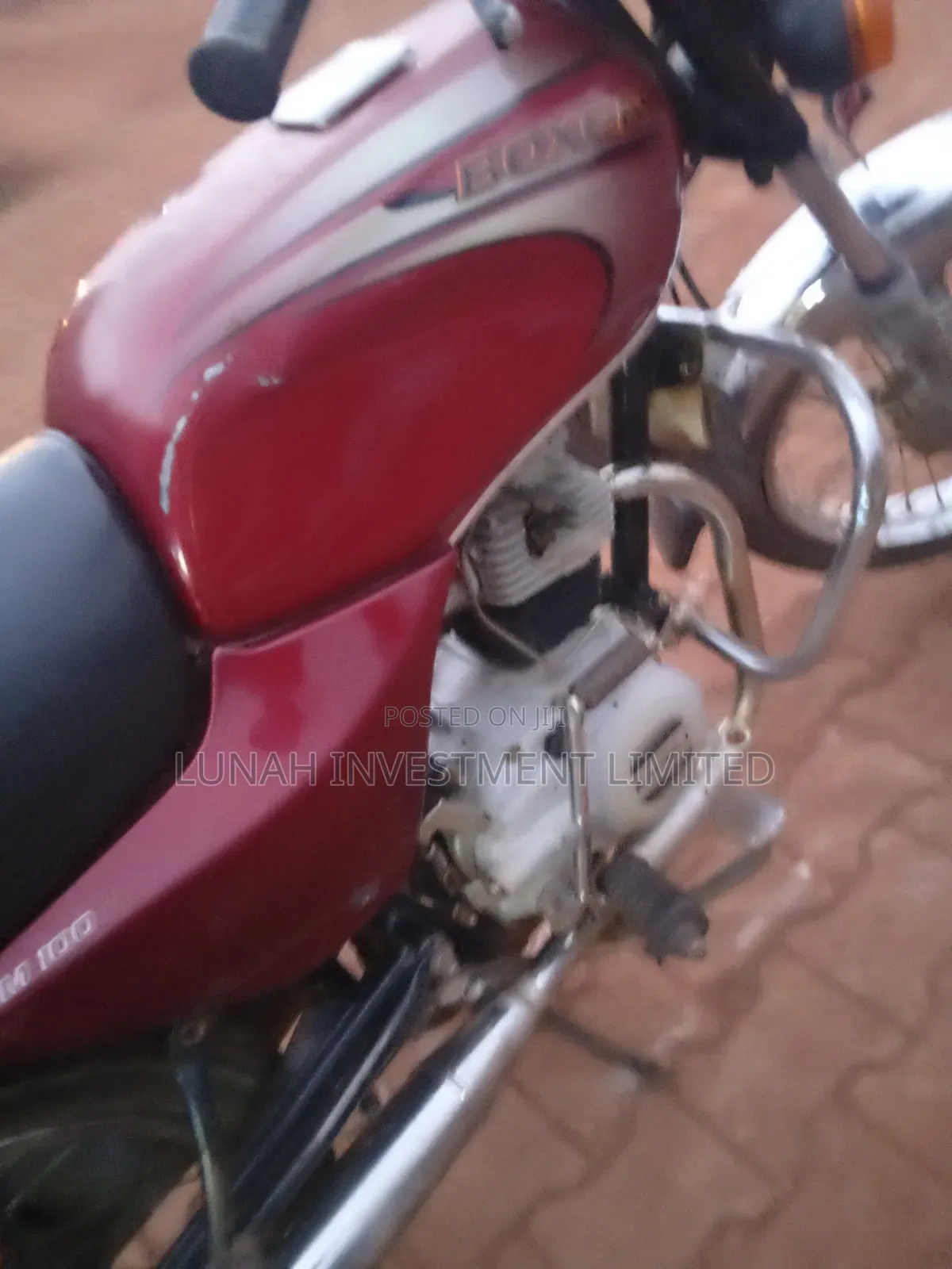 Bajaj Boxer 100 2023 Red
