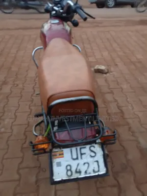 Bajaj Boxer 2023 Red