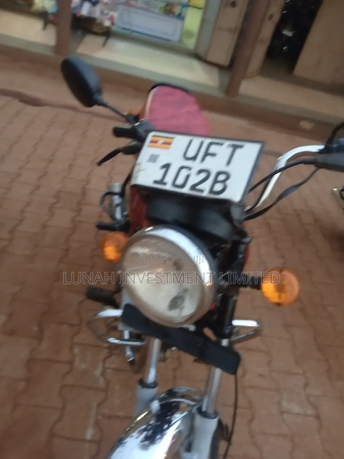 Bajaj Boxer BM100ES 2023 Red