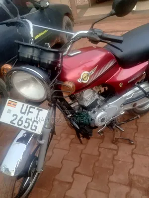 Bajaj Boxer BM100KS 2023 Red