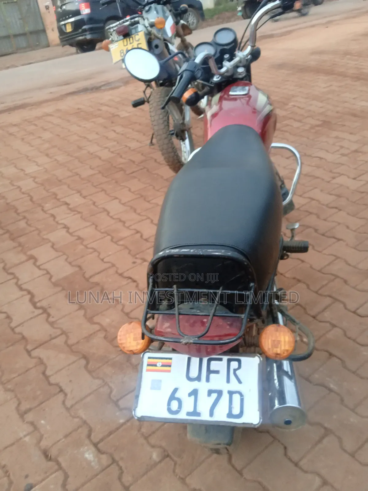 Bajaj Boxer BM100ES 2024 Red