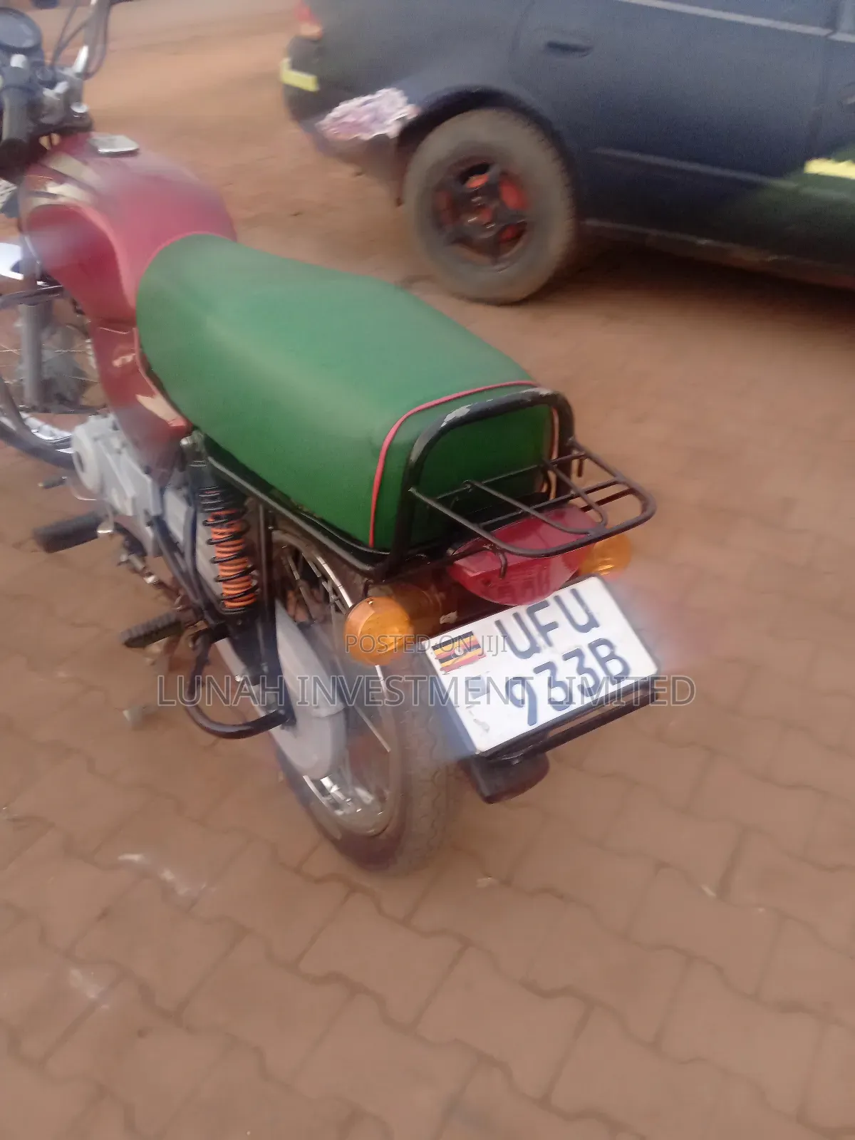 Bajaj Boxer 2023 Red
