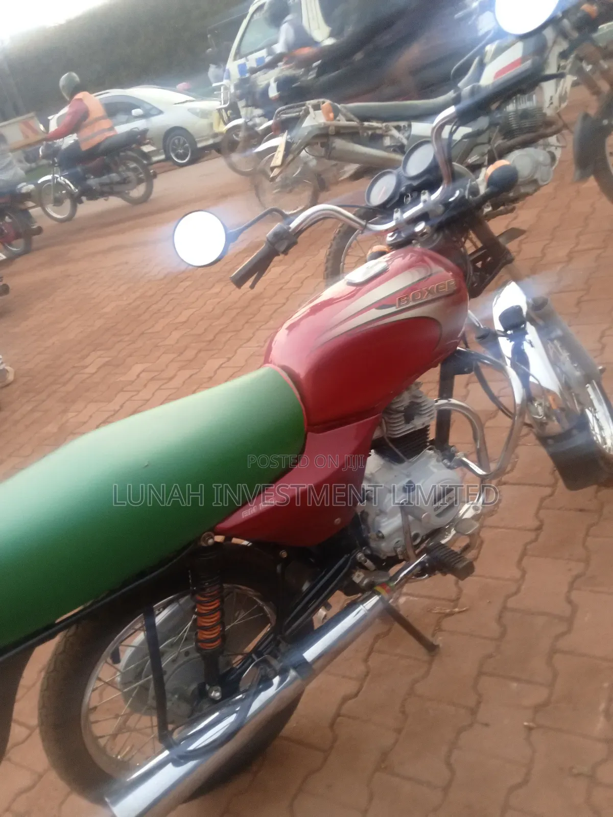 Bajaj Boxer 2023 Red