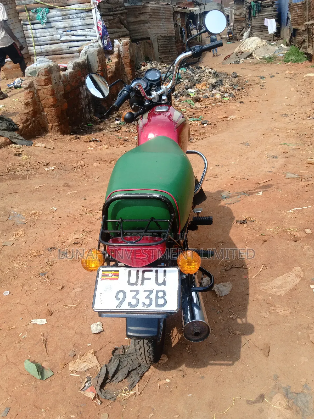 Bajaj Boxer BM100ES 2023 Red