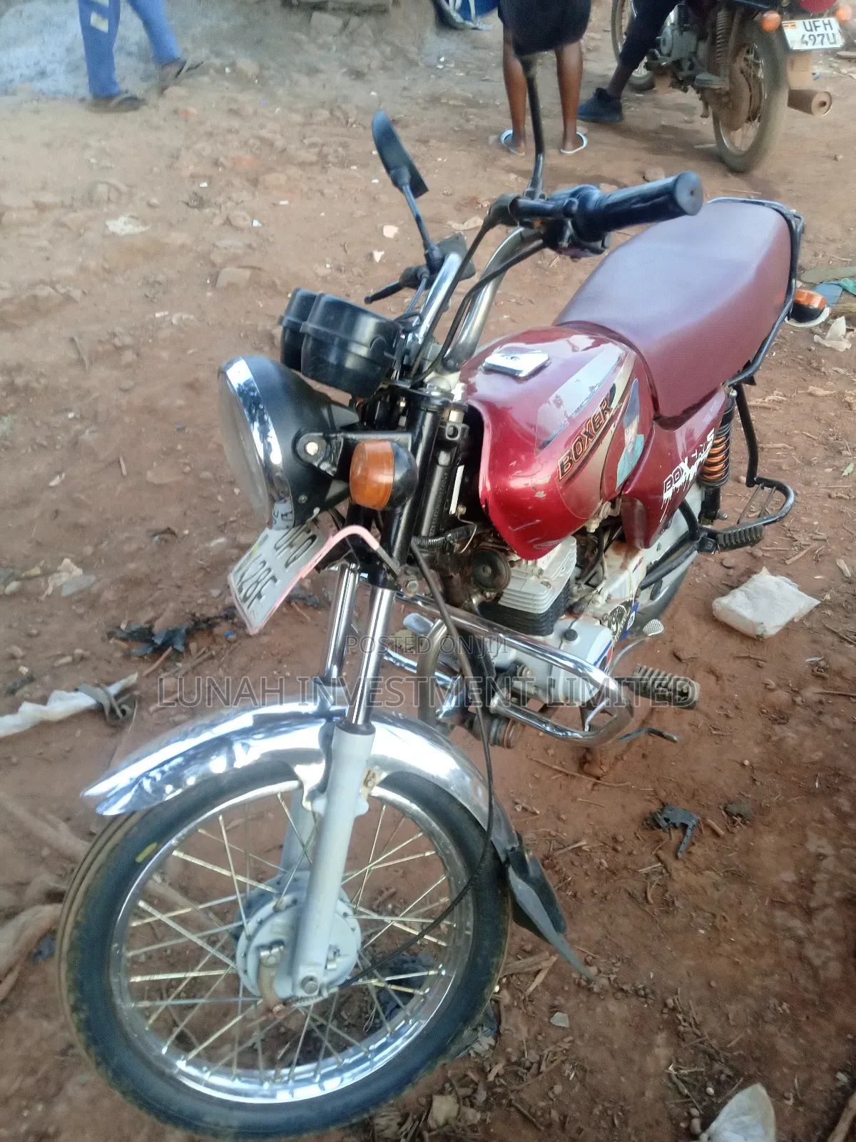 Bajaj Boxer 100 2023 Red