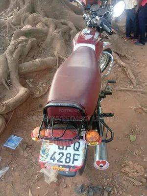 Bajaj Boxer 100 2023 Red