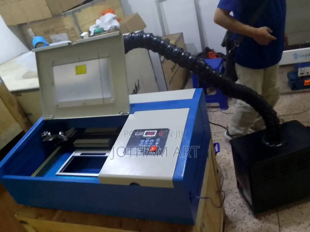 Engraving and Cutting Laser Machine