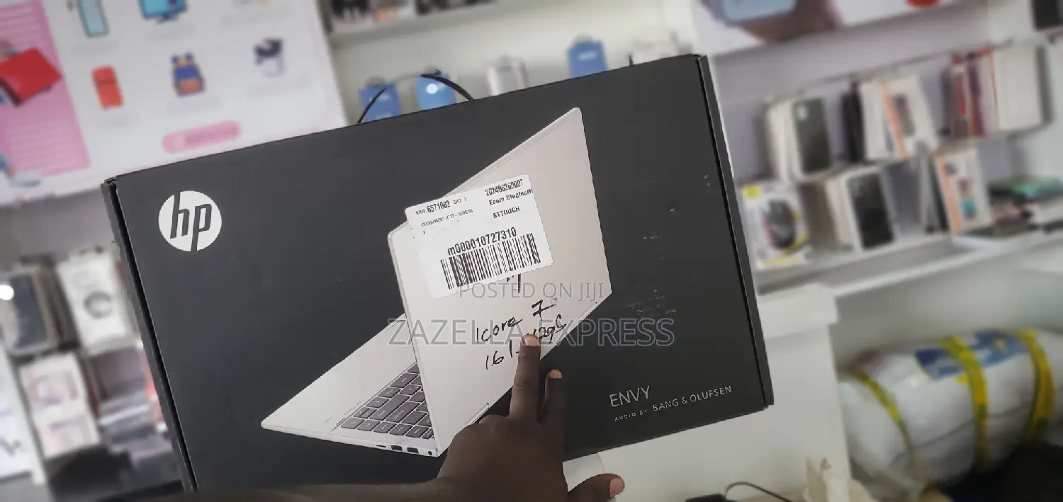 New Laptop HP Envy X360 16GB Intel Core I7 SSD 1T