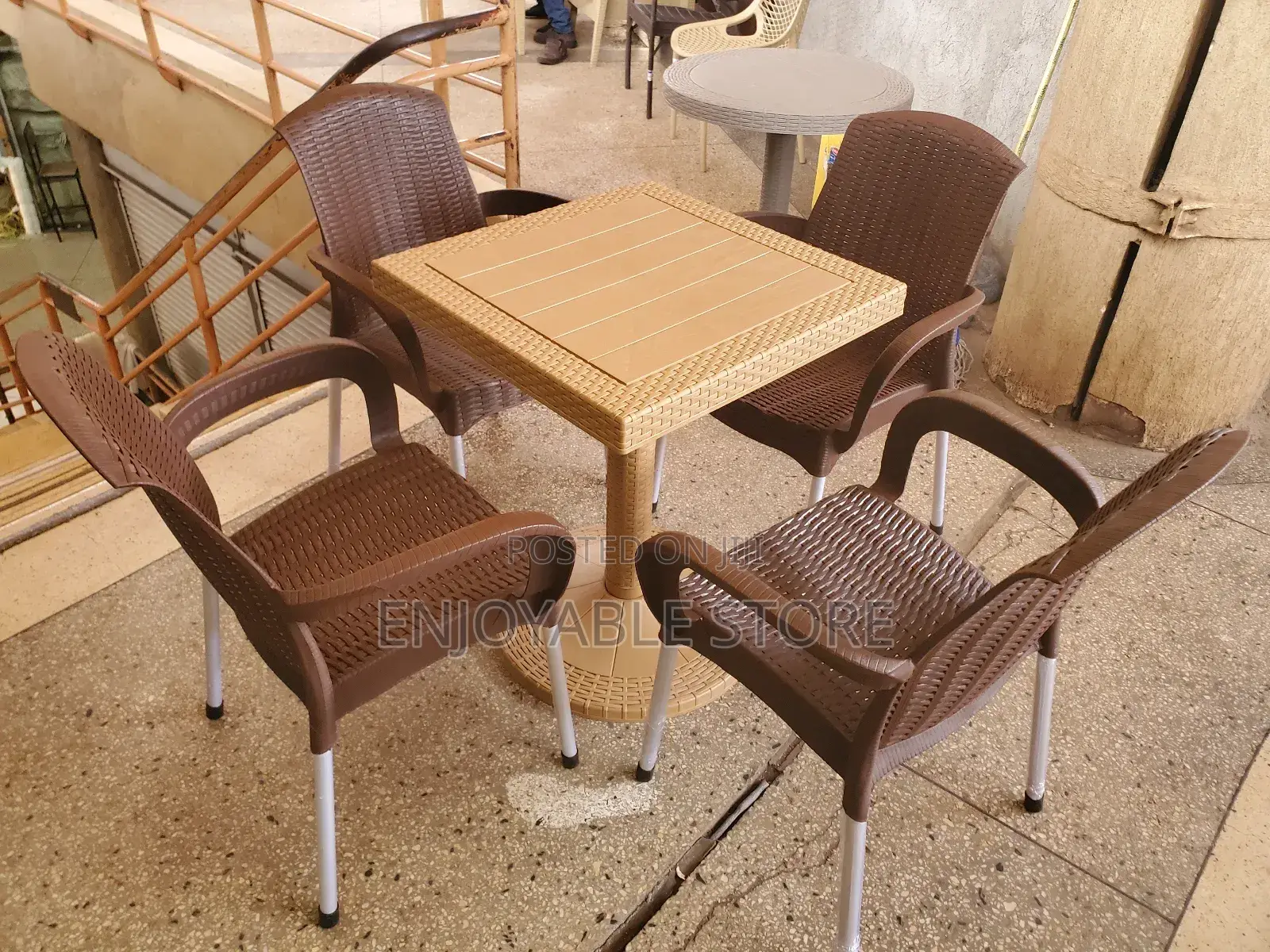 Restaurant Table and Chairs Table and Chairs