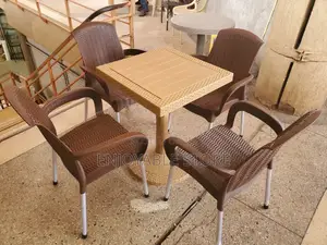 Restaurant Table and Chairs Table and Chairs