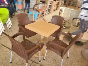 Restaurant Table and Chairs Table and Chairs