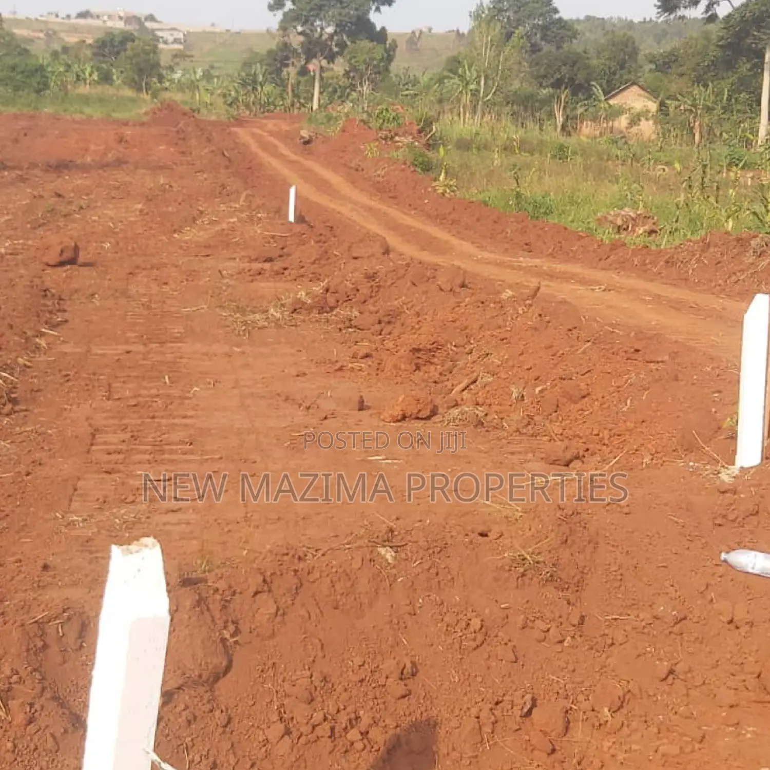 Very Classie New Estate on Ntebe Rd Kitende Ssisa With Title