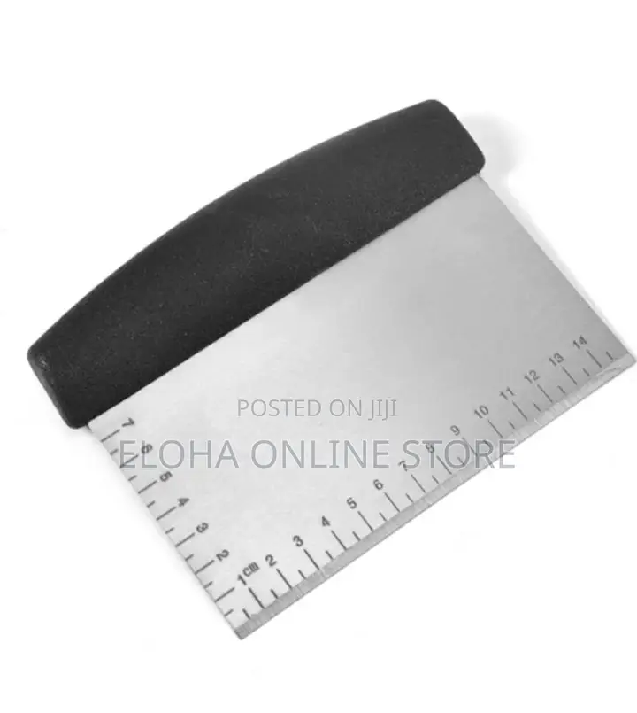 Stainless Steel Pastry Cutter With Measuring Marks for Bread