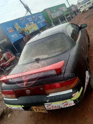Toyota Corolla 2000 Black