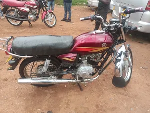 Yamaha Crux 2015 Brown