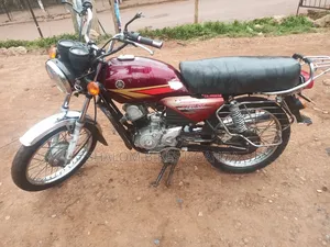 Yamaha Crux 2015 Brown