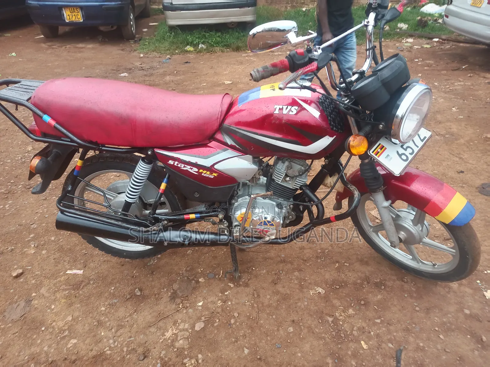 TVS HLX 125 2023 Red